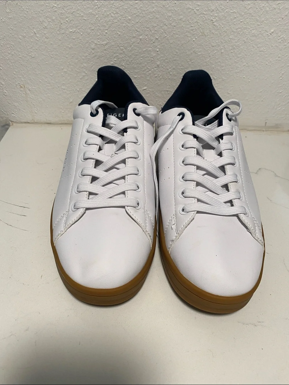Tommy Hilfiger White Sneakers with Navy Heel and Gum Sole
